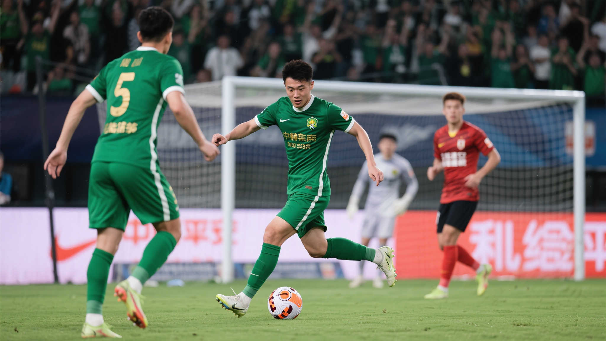 进球如虹!张玉宁展现实力,稳居北京国安本土球员之巅 进球如虹!张玉宁展现实力,稳居北京国安本土球员之巅